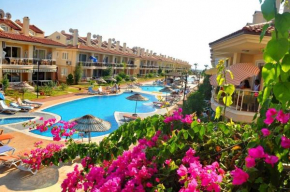 Sunset Beach Club Doğa Apart